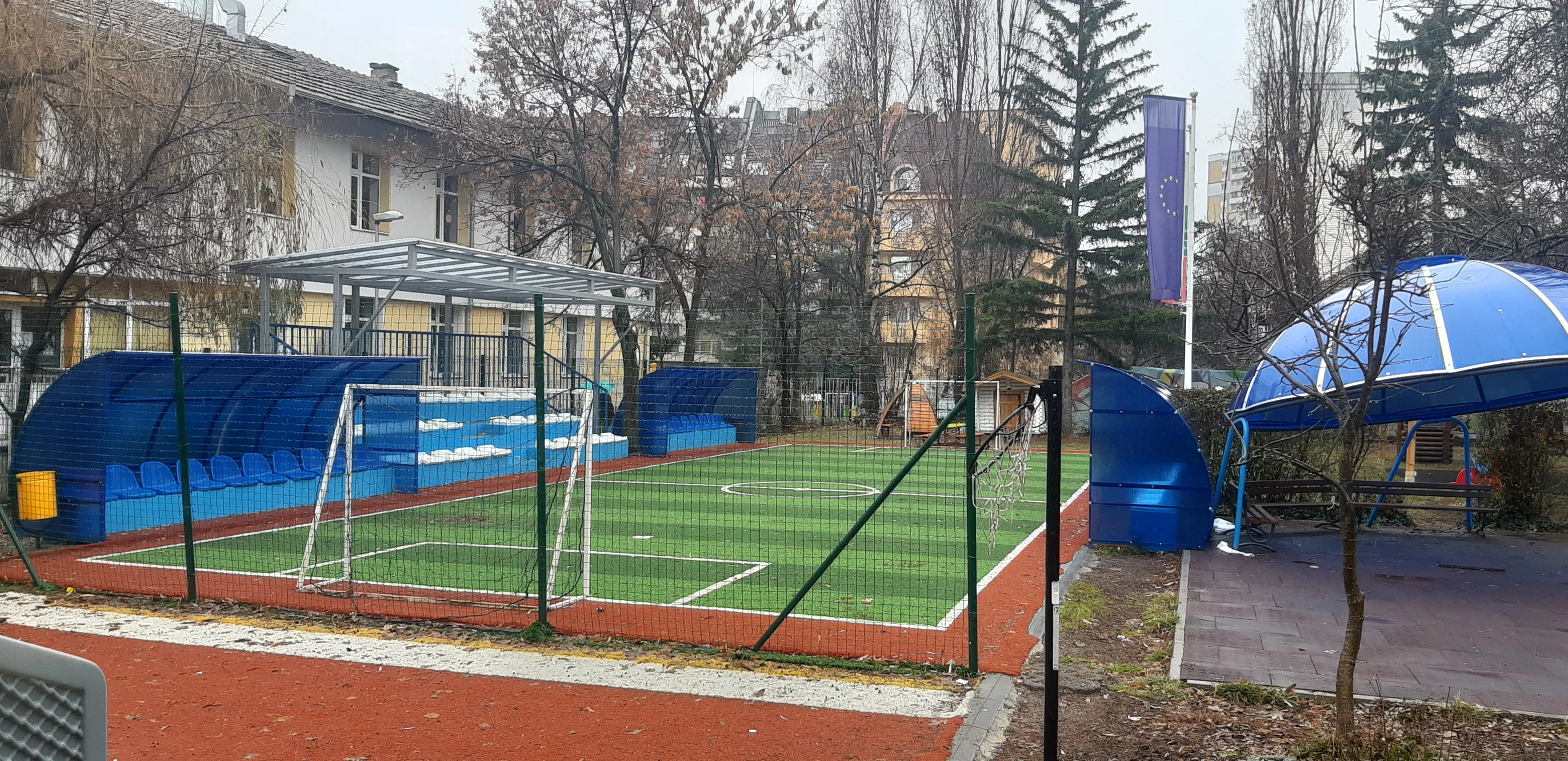 Навес от поликарбонат 15
